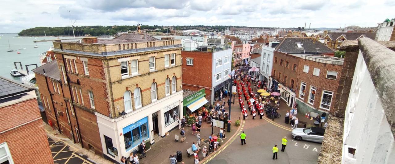 Seafarer'S View - 6 Bedroom Townhouse In Cowes, Parking & Seaviews. Каус Экстерьер фото