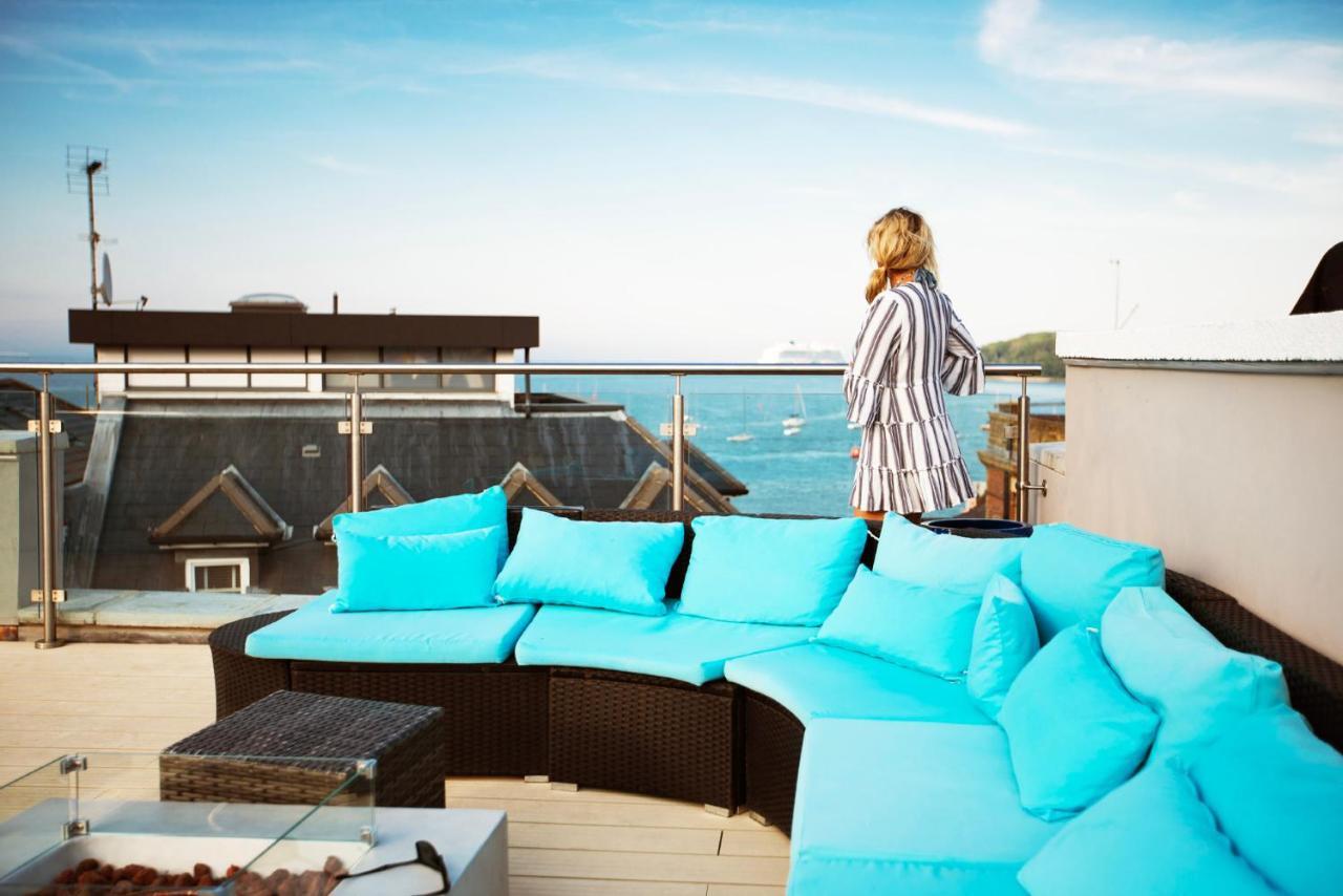 Seafarer'S View - 6 Bedroom Townhouse In Cowes, Parking & Seaviews. Каус Экстерьер фото