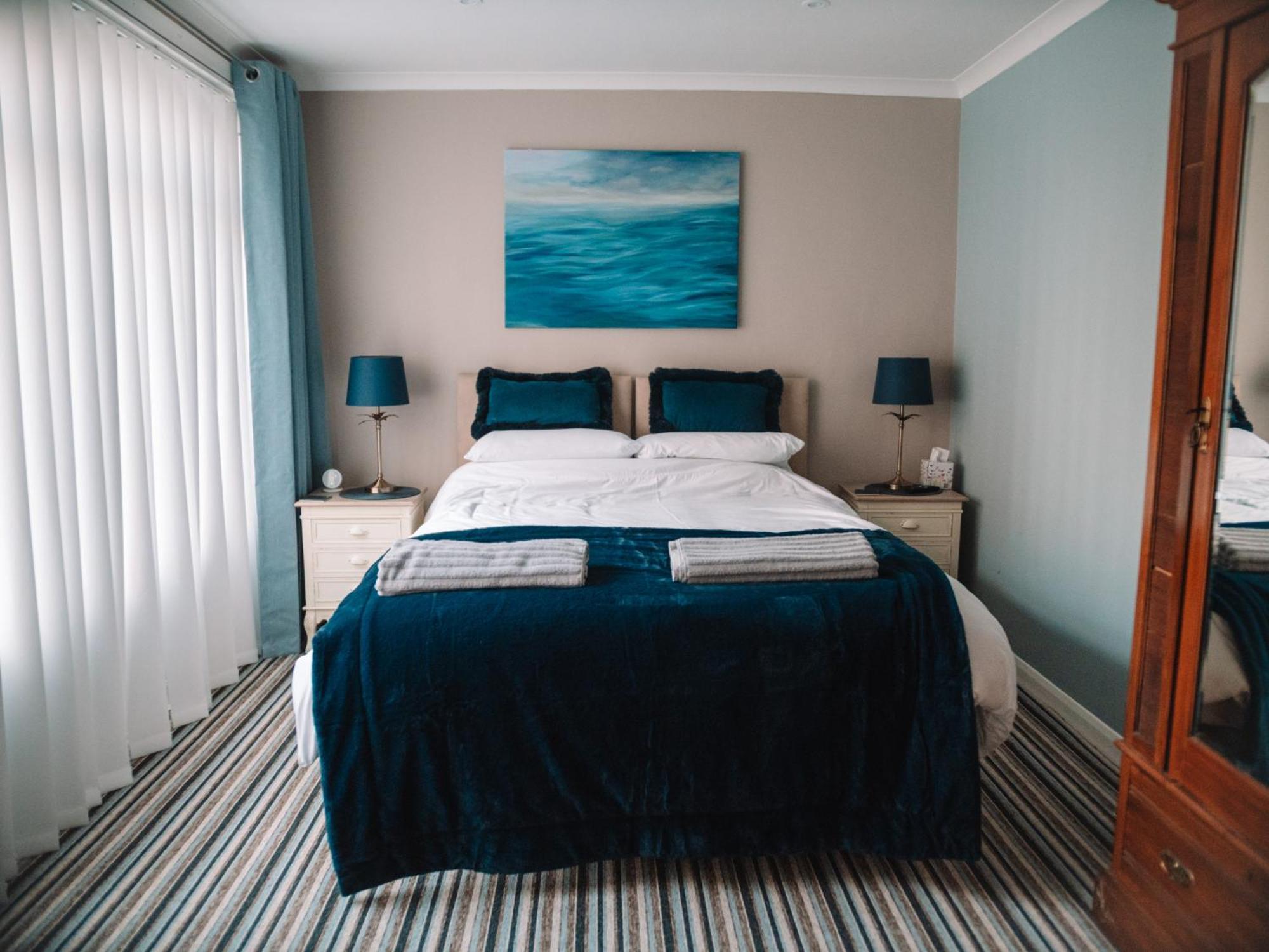 Seafarer'S View - 6 Bedroom Townhouse In Cowes, Parking & Seaviews. Каус Экстерьер фото